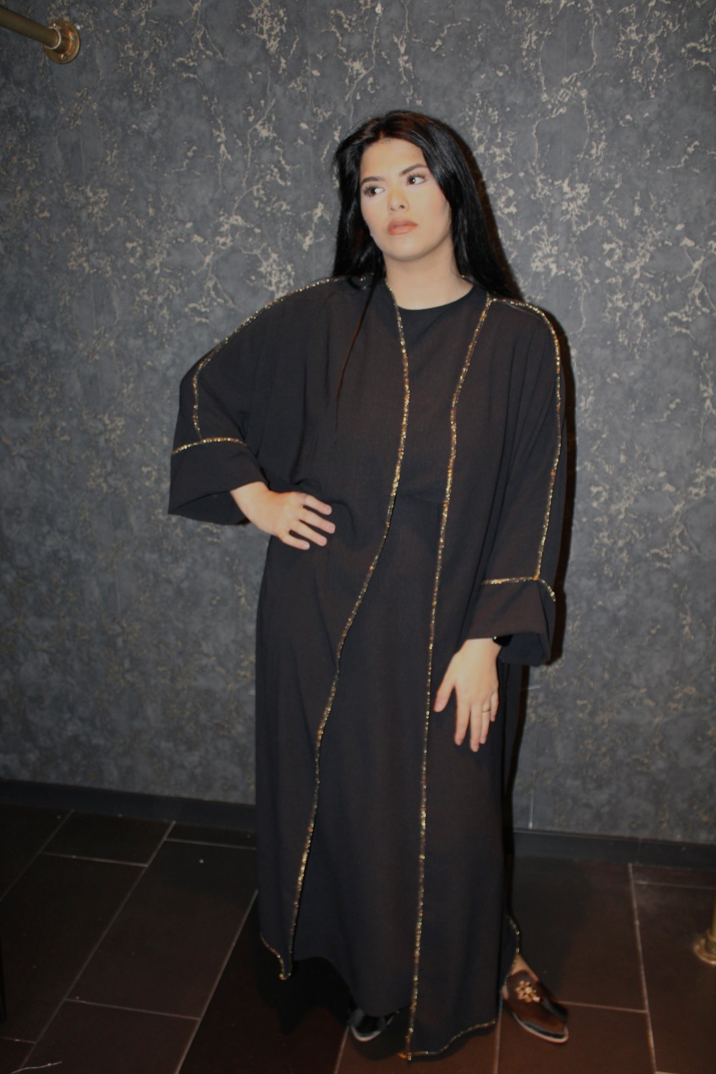 Asilah Abaya black